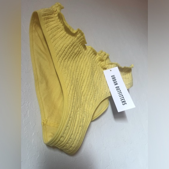NWT URBAN OUTFITTERS SMALL YELLOW BIKINI SET (2 piece) - Picture 3 of 5